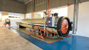 Autoclave para tratamento de madeiras